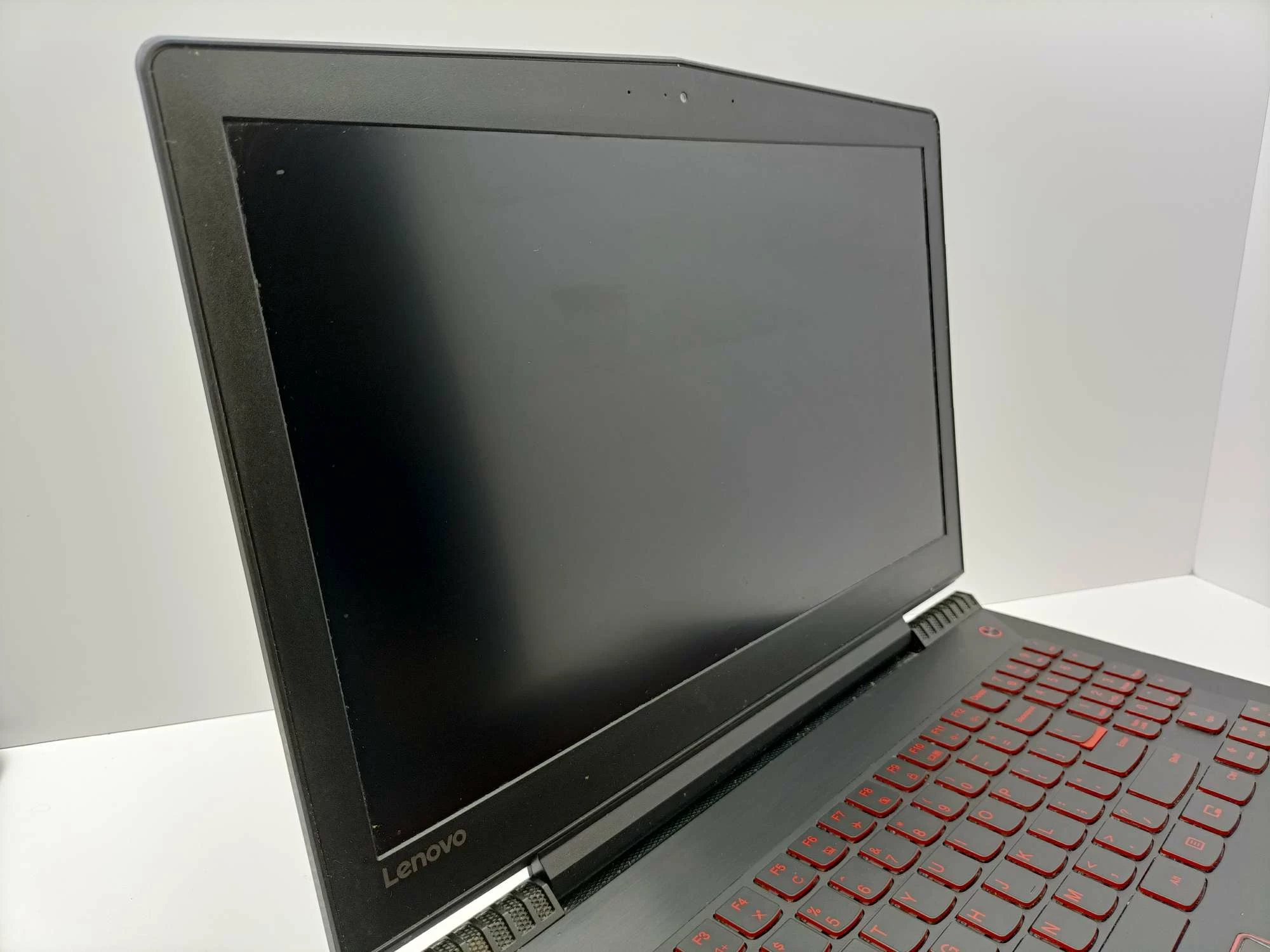 lenovo-legion-y520-i7-7700-8gb-ram-1tb-rozdzielczosc-px-1920-x-1080