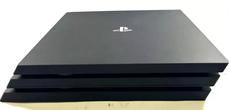 KONSOLA PS4 PRO 2TB/1TB WEWNĘTRZNY/PAD/ZASILACZ
