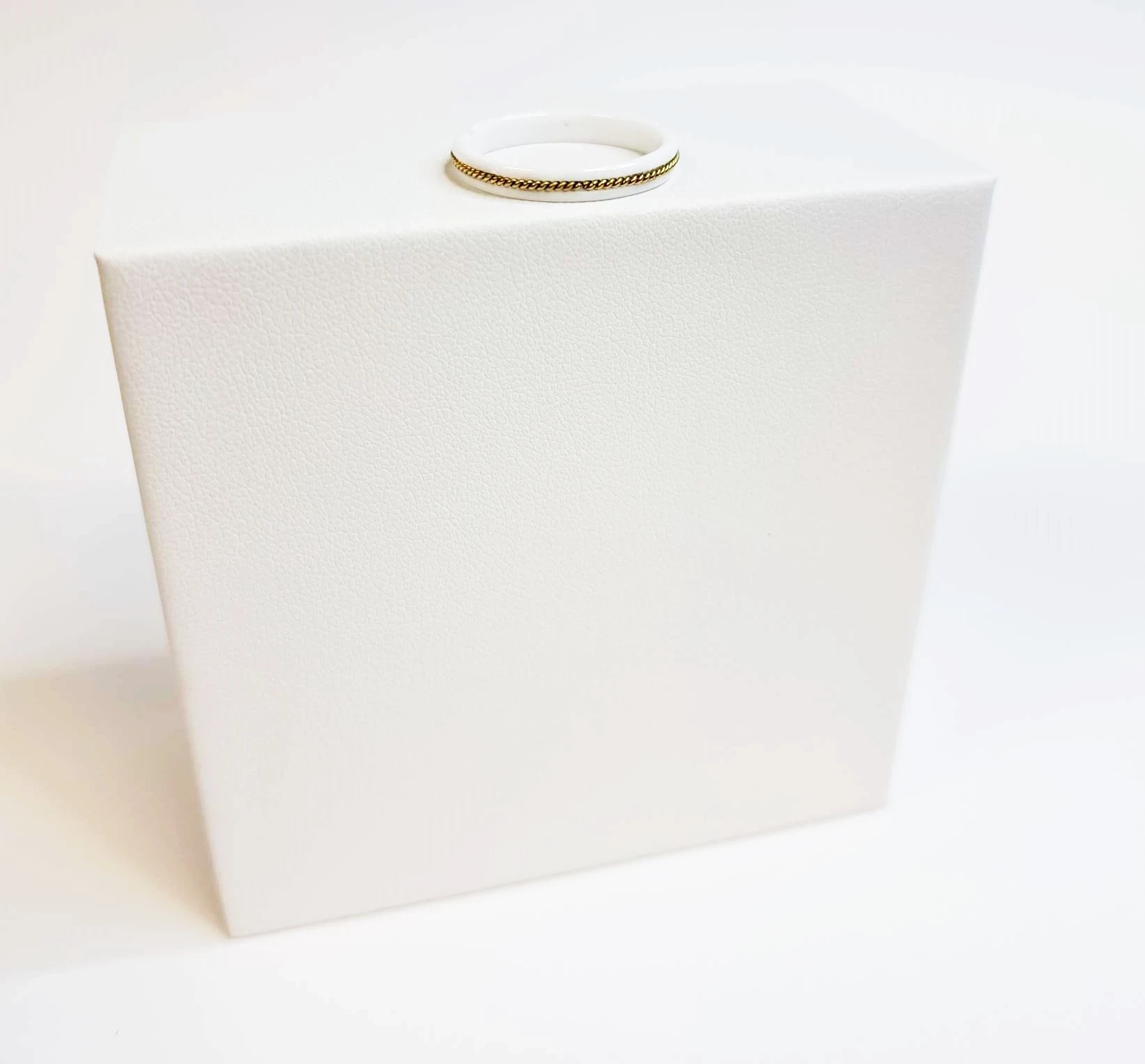 swietny-pierscionek-stal-nierdzewna-r17-153g-material-stal