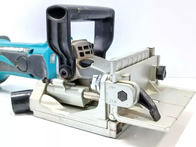 LAMELOWNICA MAKITA DPJ180