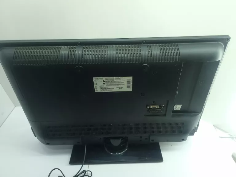 telewizor-technika-32-32-278-aw15-opis-odbior-osobisty-przekatna-ekranu-cale-32