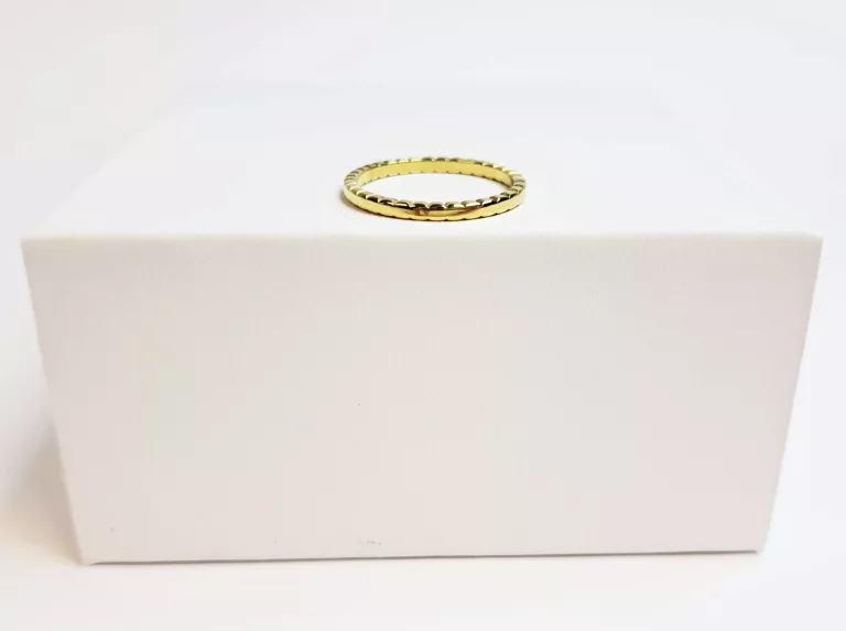 PIERŚCIONEK ZE STALI NIERDZEWNEJ R.15 /1,08G