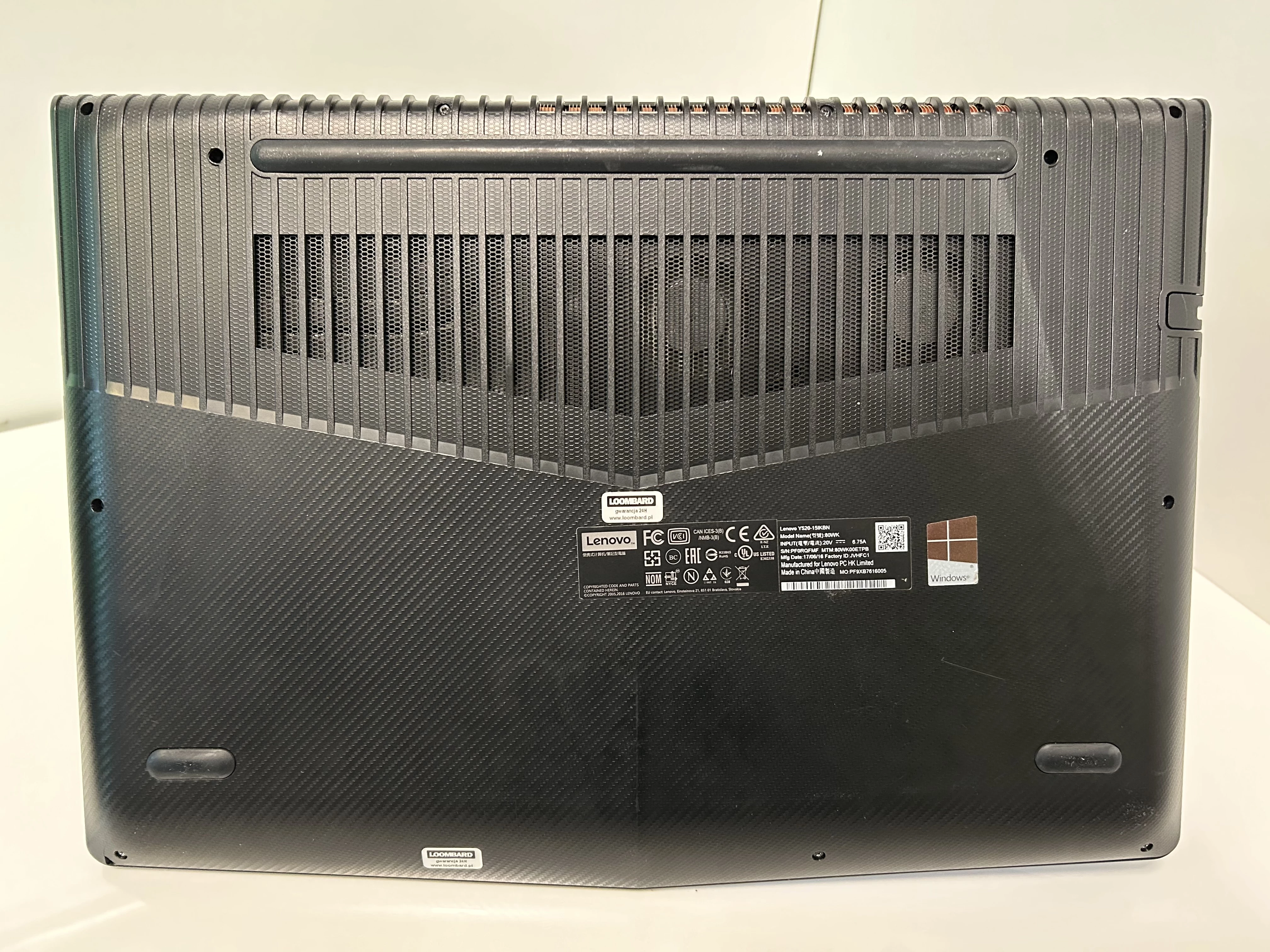 lenovo-y520-15ikbn-i7-7700hq-16ram1tb-nvidia-gtx1050-liczba-rdzeni-procesora-4