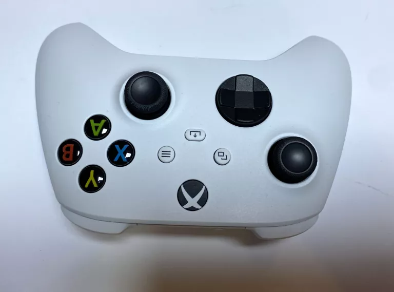 PAD DO XBOX ONE / SERIES X/S + GWARANCJA DO 10/2025