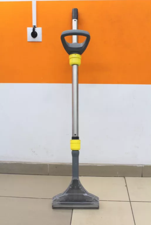 ODKURZACZ PIORĄCY KARCHER PUZZI 10/1