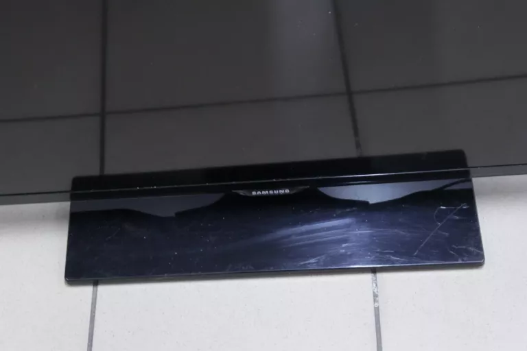 TELEWIZOR SAMSUNG UE40ES5500