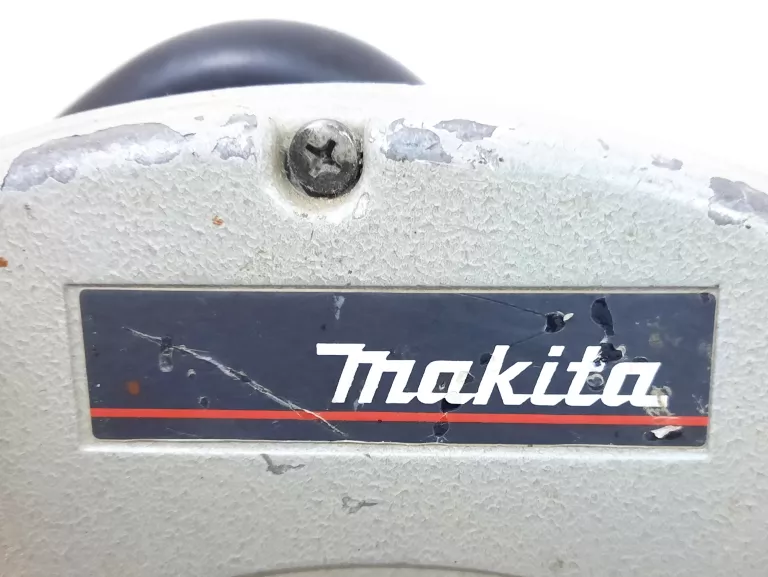 PILARKA TARCZOWA MAKITA 5703R 1300W