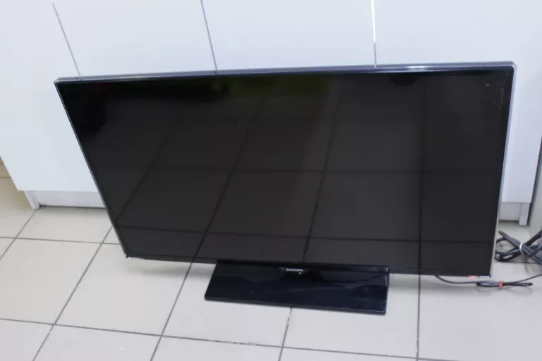 TELEWIZOR SAMSUNG UE40ES5500