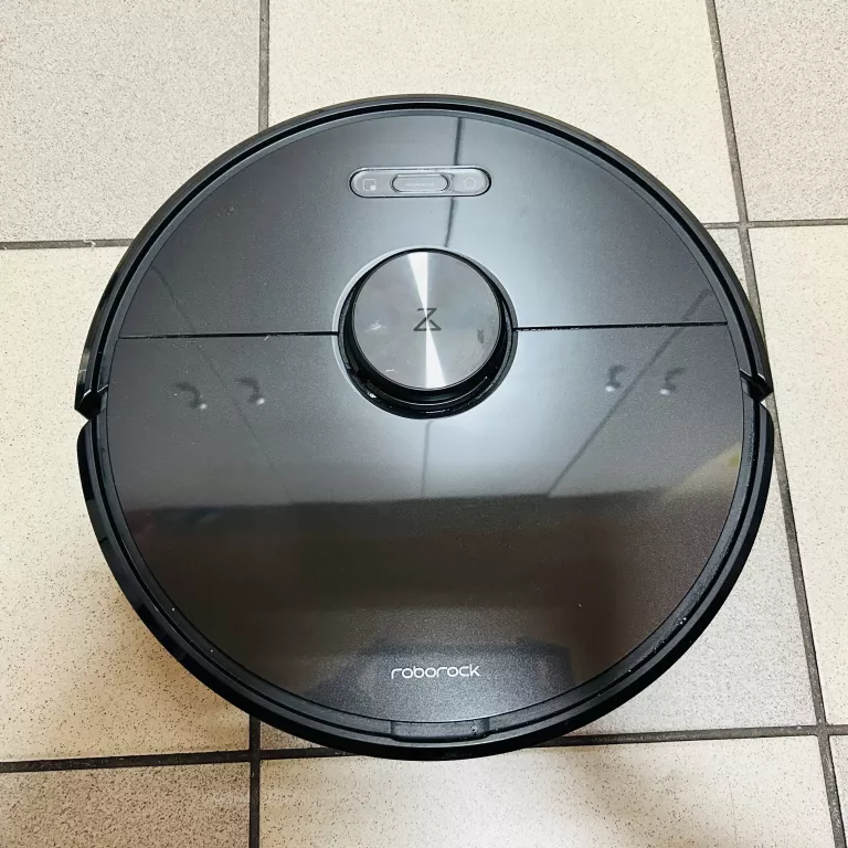 ROBOT SPRZĄTAJĄCY ROBOROCK S6 ZE STACJA ŁADUJĄCĄ