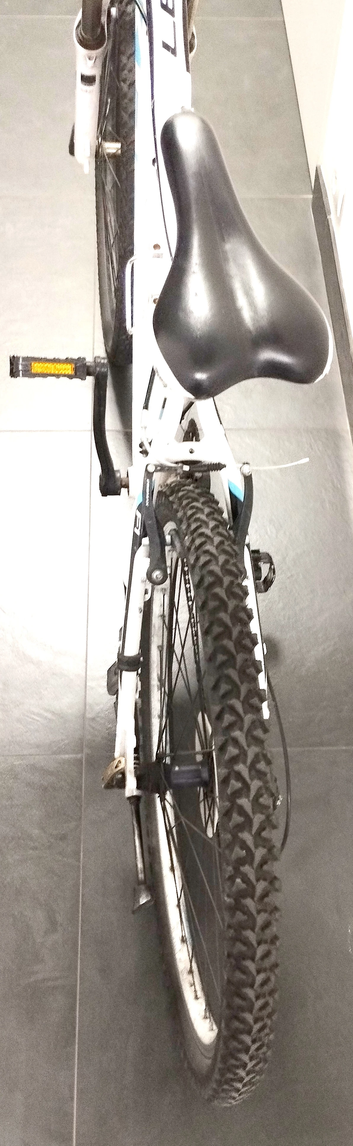 rower-kross-lea-f1-rozmiar-ramy-19-cali