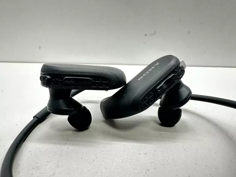 sony-nw-ws413-walkman-4-gb-sluchawki-bezprzewodowe-opis-wyszynskiego-54-piekary-spj
