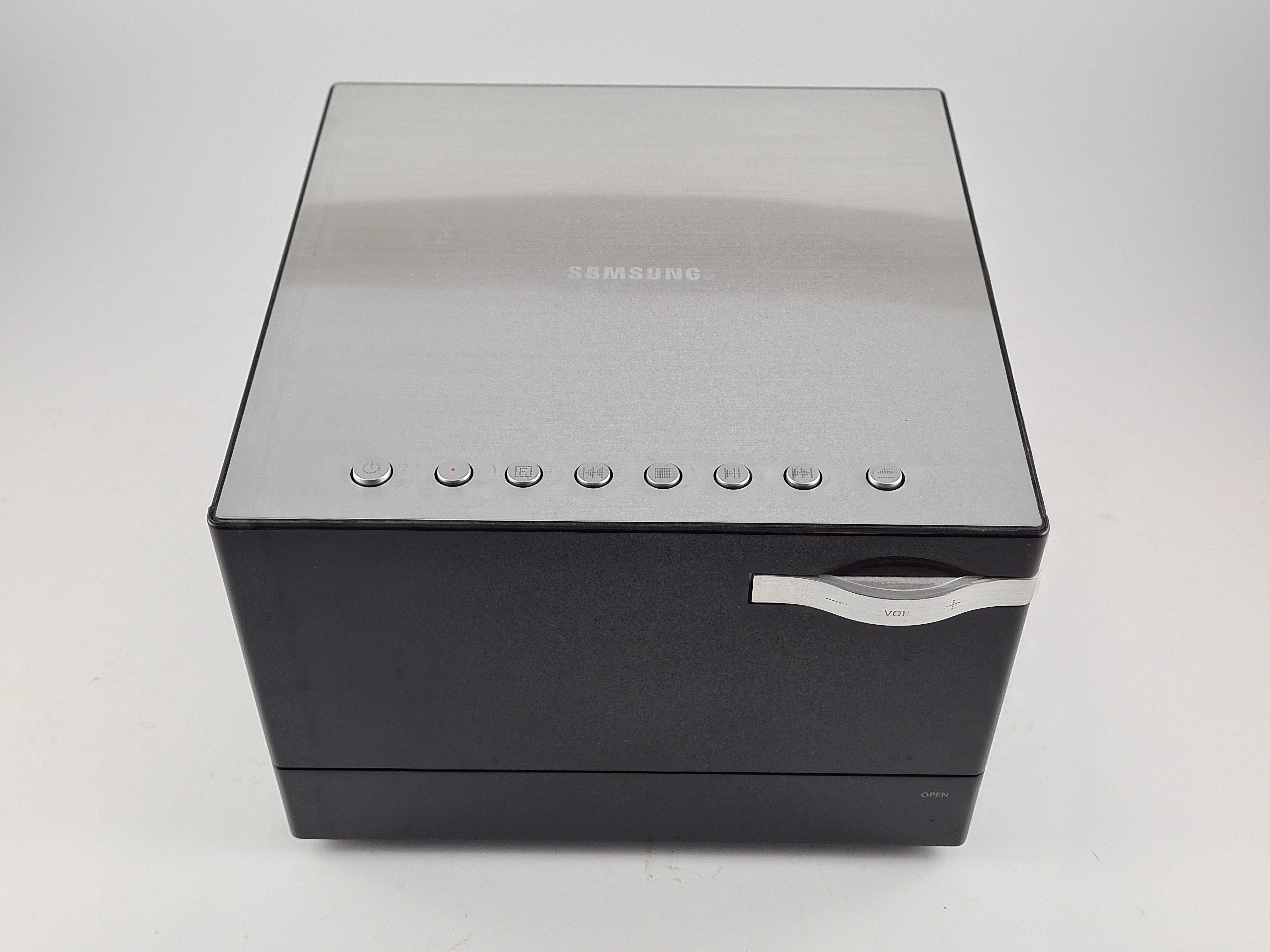 wieza-stereo-samsung-mm-e330d-ean-gtin-96507650