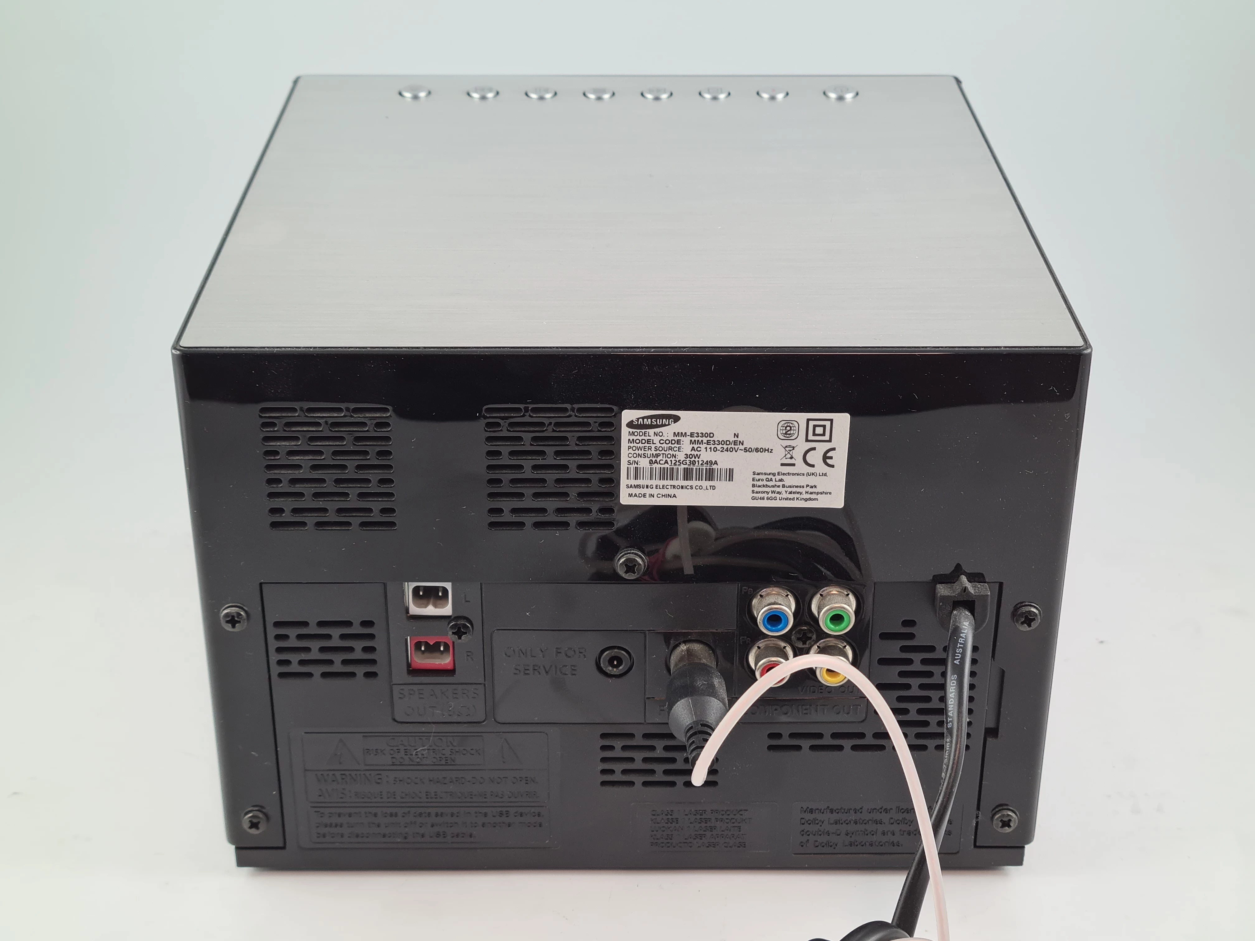 wieza-stereo-samsung-mm-e330d-rodzaj-odtwarzanych-nosnikow-cd-mp3