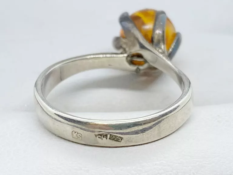 srebrny-stary-pierscionek-z-bursztynem-pr925-proba-srebra-925