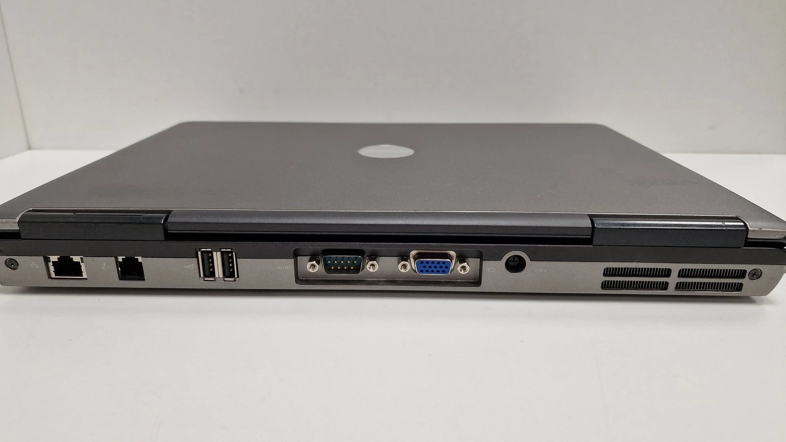 laptop-dell-pp18l-win-xp-2gb-intel-core-2-duo-seria-procesora-intel-core-duo