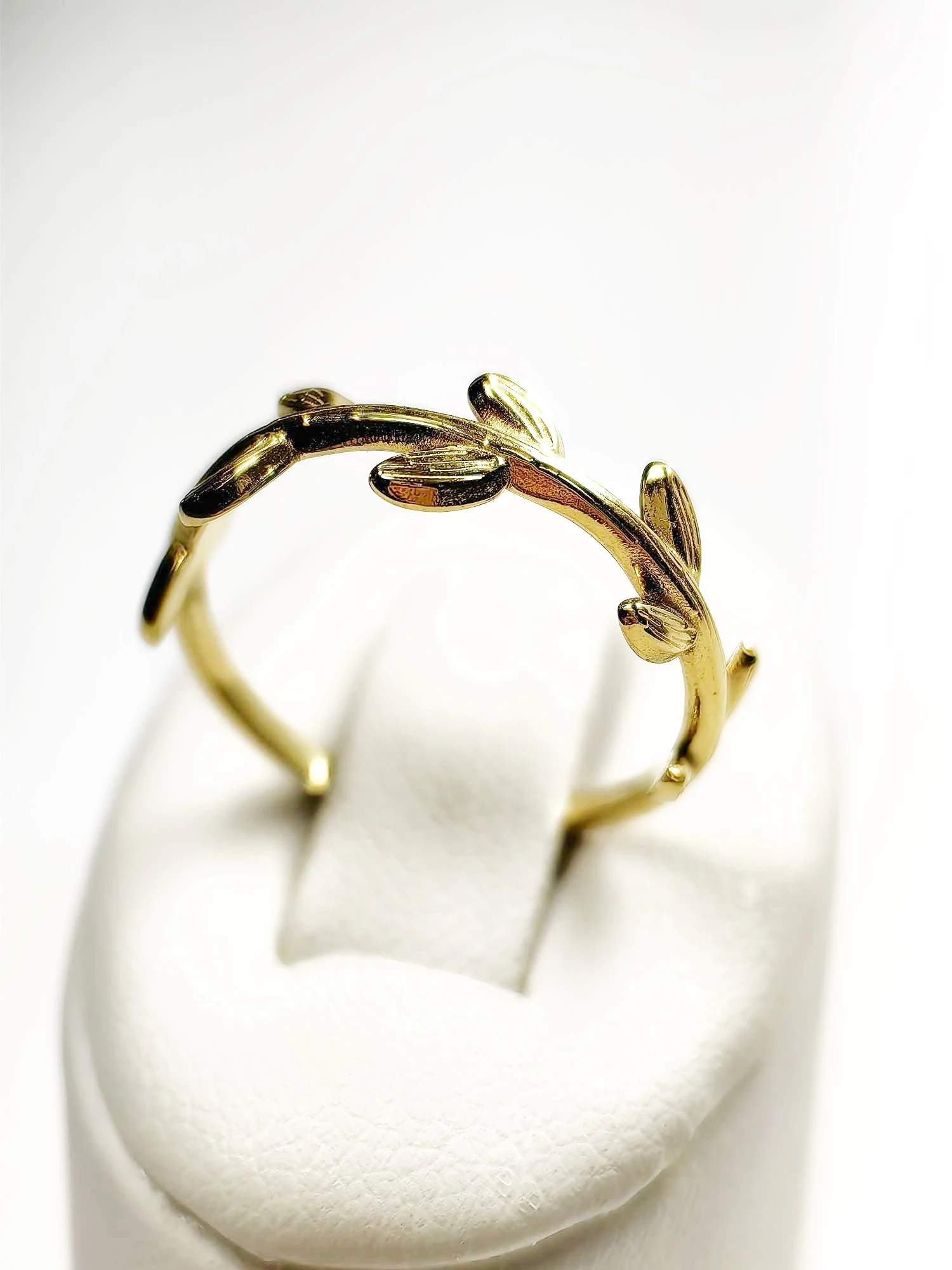 pierscionek-zawiniety-lisc-stal-nierdzewna-r-099-material-dominujacy-223721-16384