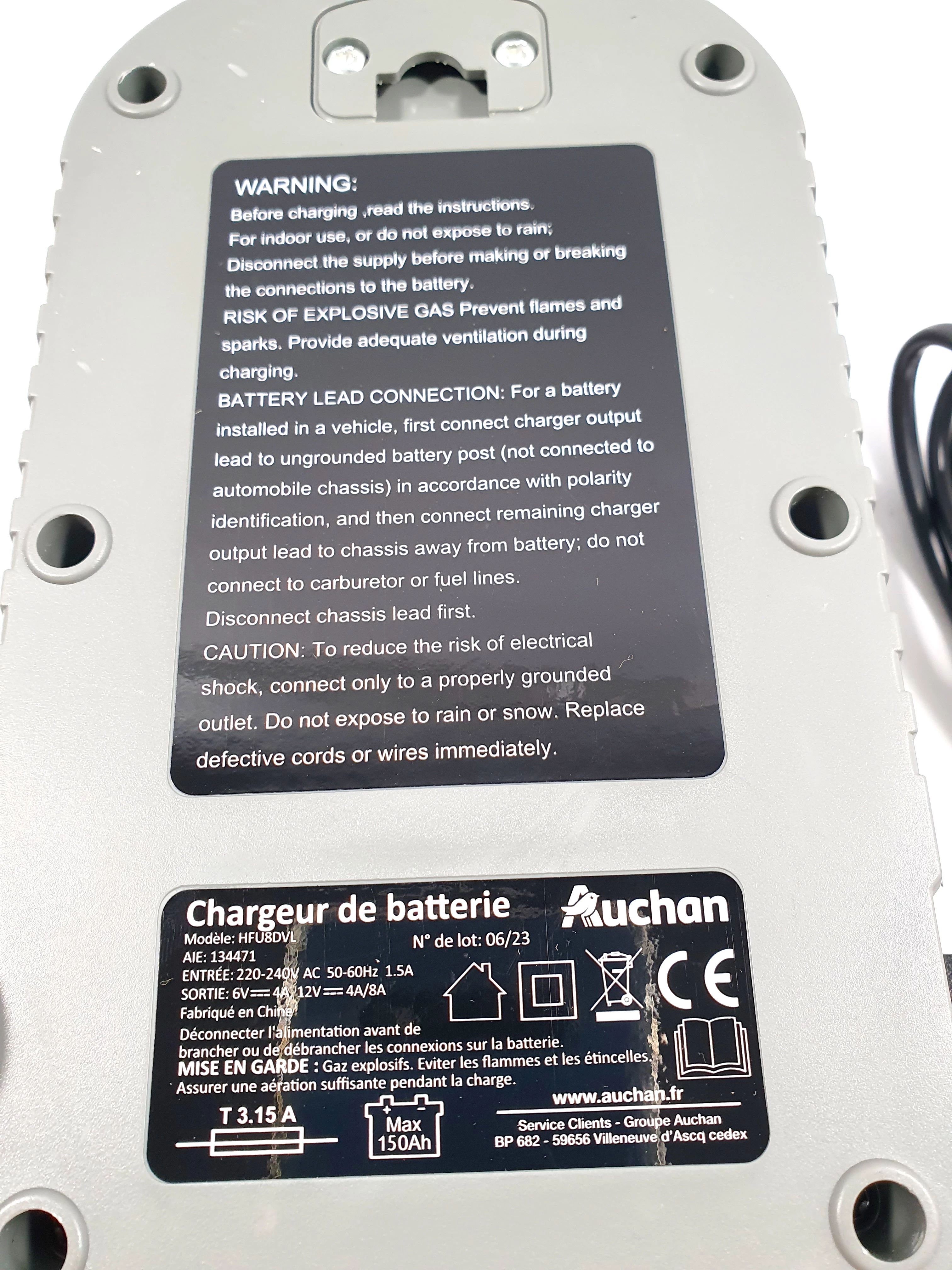prostownik-auchan-battery-charger-12v-8a-natezenie-maksymalne-8