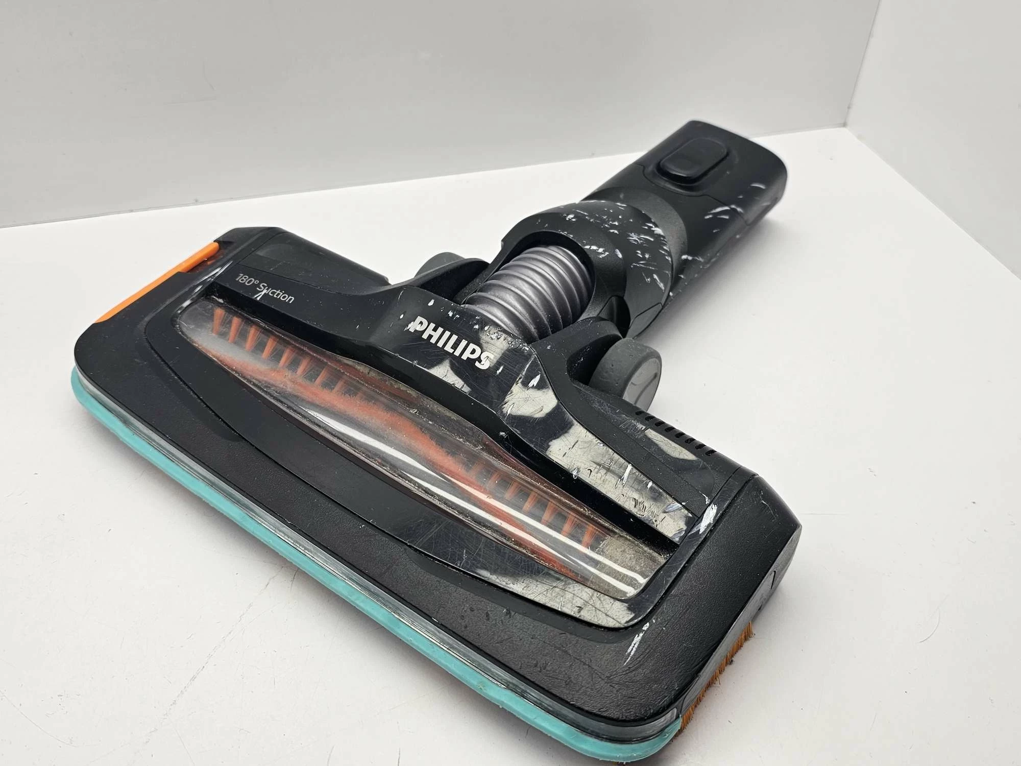 odkurzacz-pionowy-philips-speedpro-fc672601-kolor-dominujacy-czarny