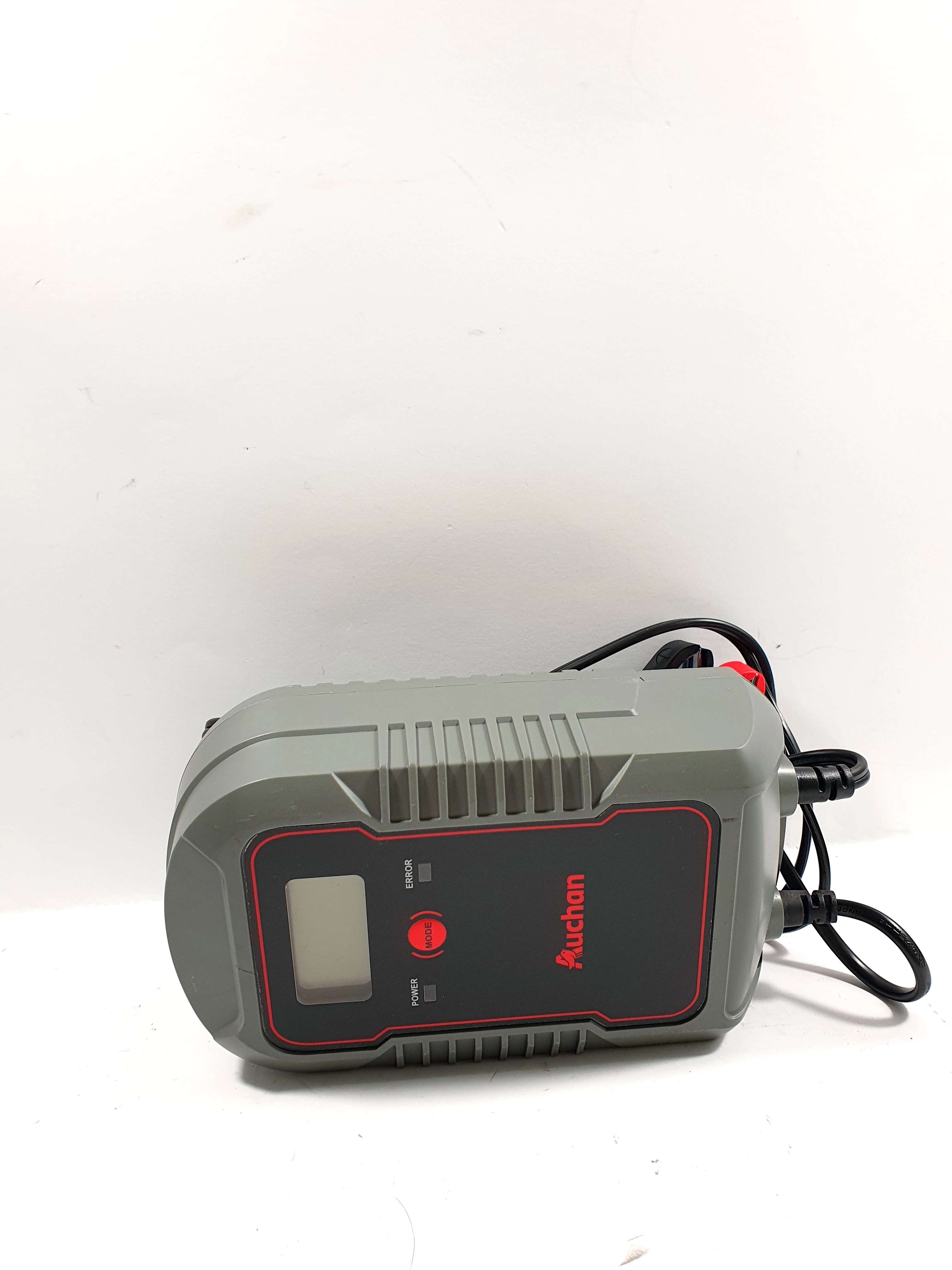 prostownik-auchan-battery-charger-12v-8a-marka-inna