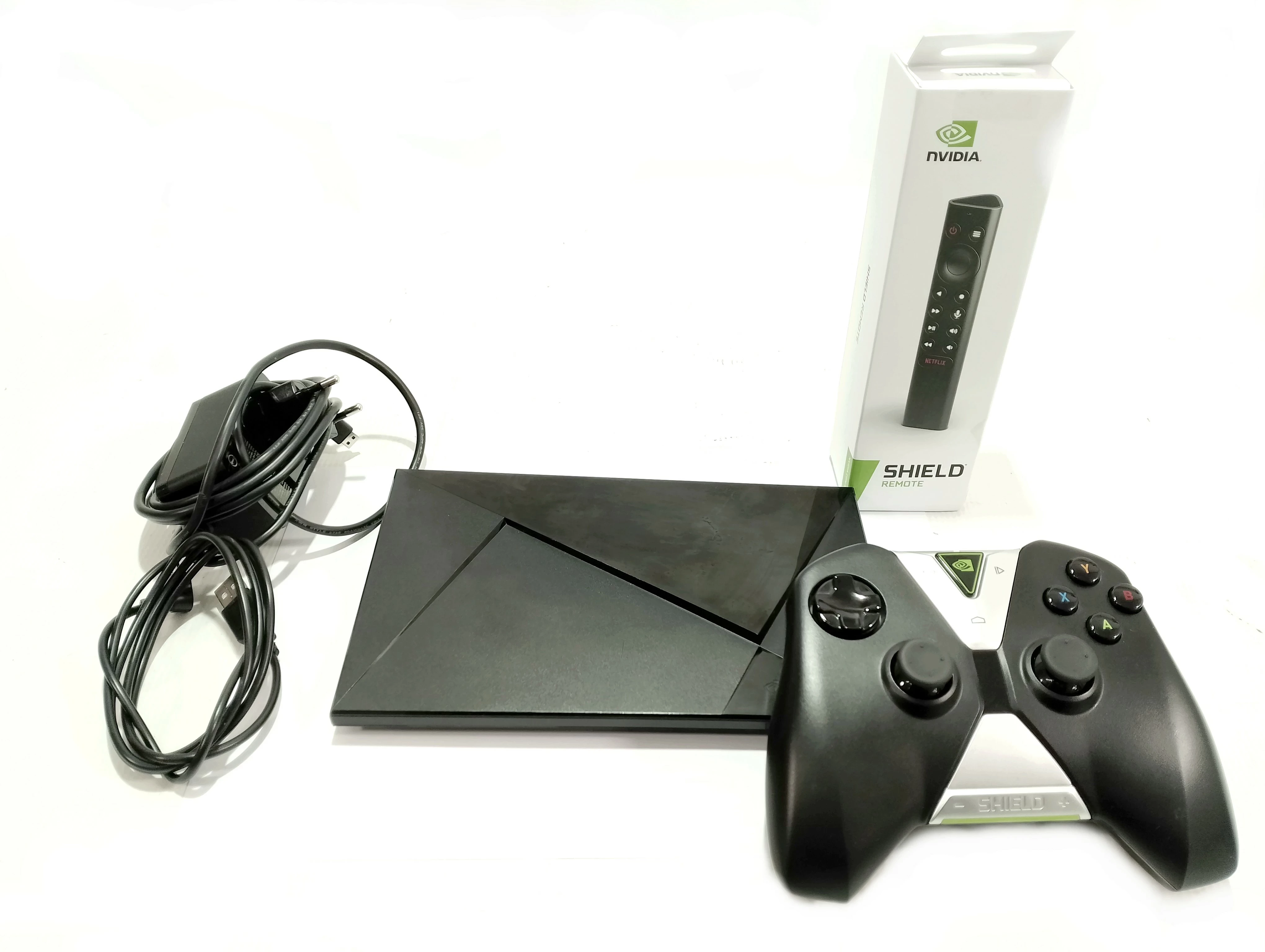 konsola-nvidia-shield-tv-p2571-2015-16gb-1st-generation-pilot-pilsudskiego-15a-kwidzyn