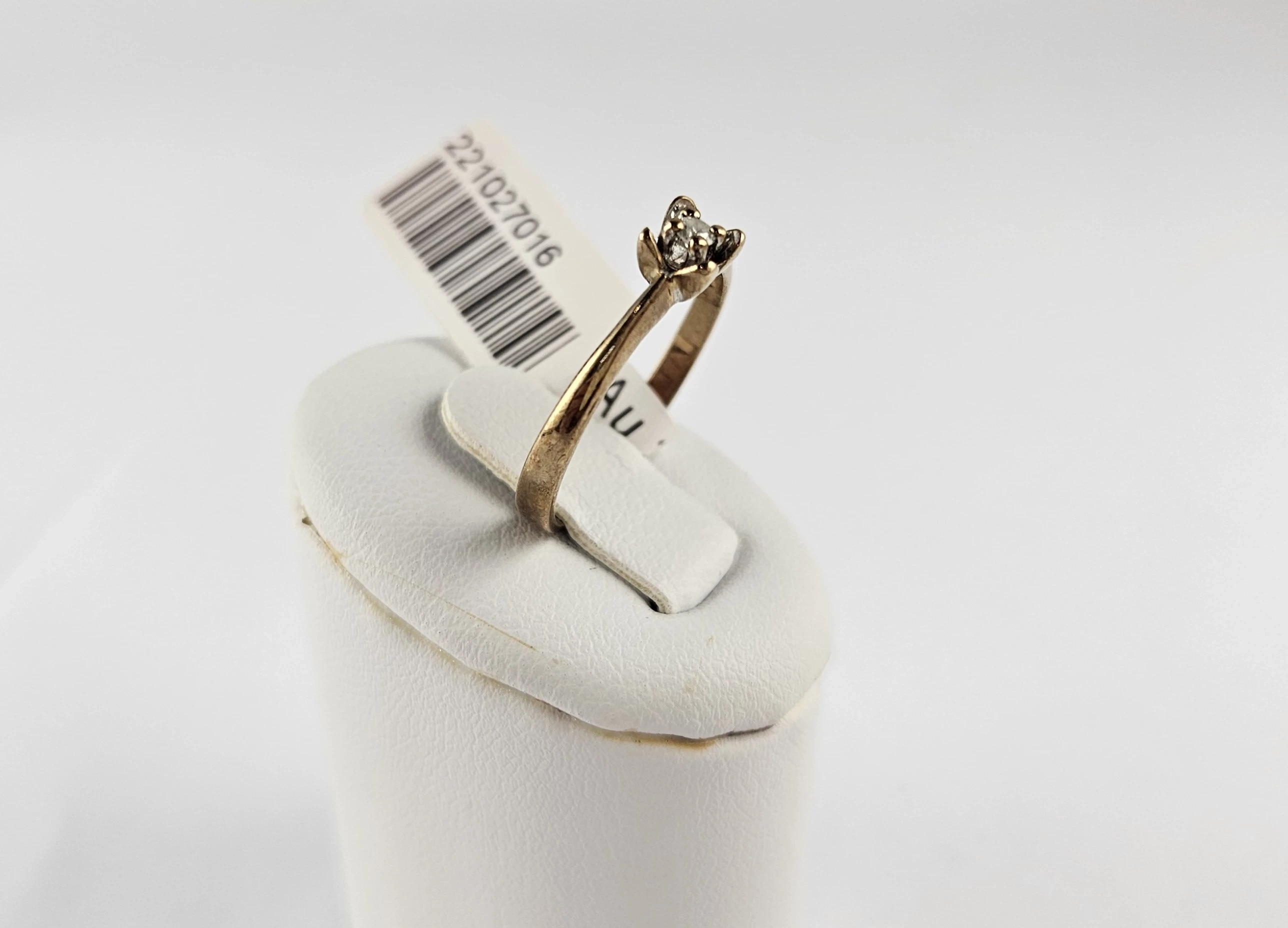 zloty-pierscionek-137g-333-brylant-certyfikat-rodzaj-2205-2