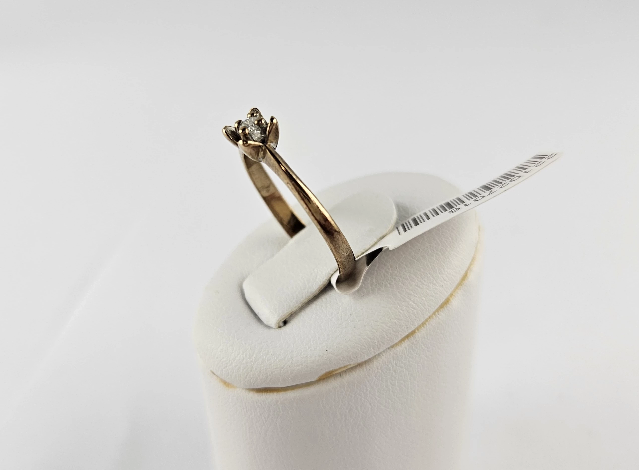 zloty-pierscionek-137g-333-brylant-certyfikat-stan-11323-2