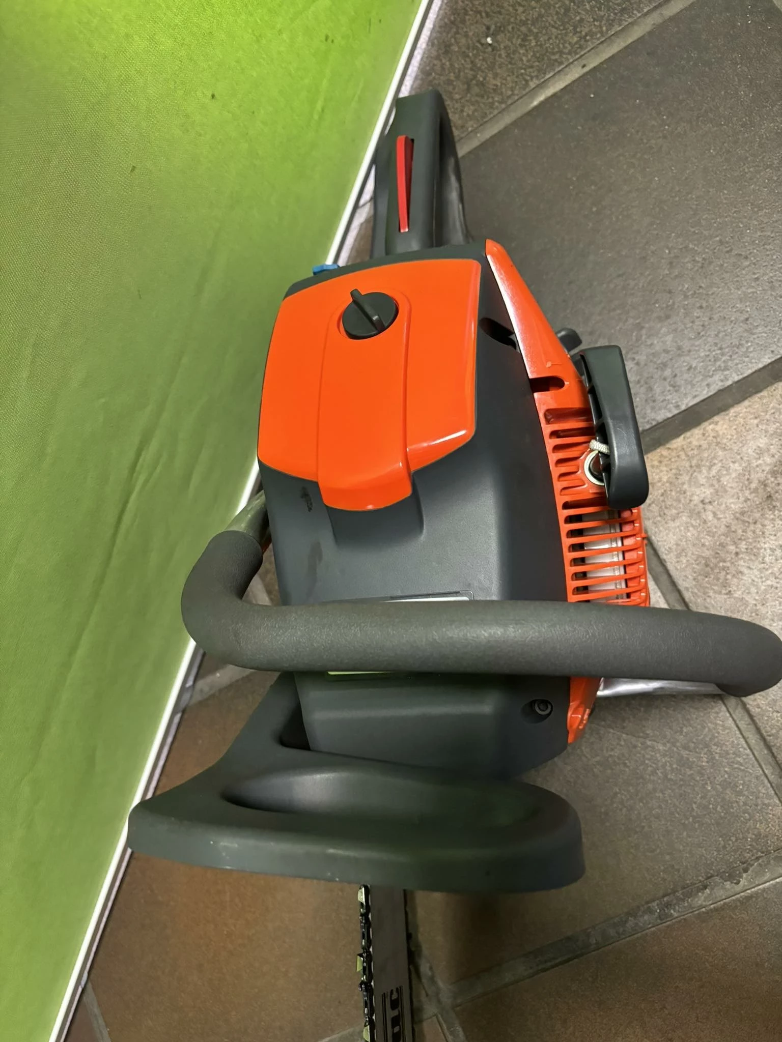 pila-spalinowa-oleo-mac-gsh-560-at-warto-at-at-okazja-at-zasilanie-spalinowe