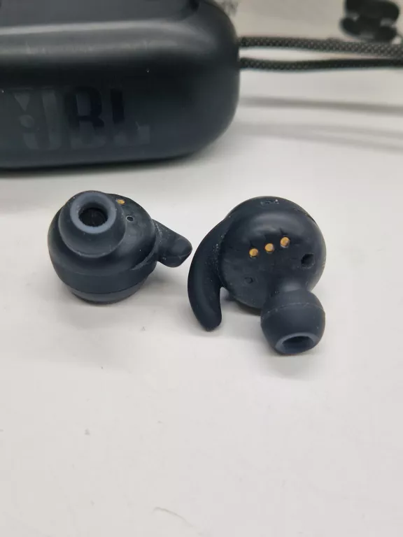 SŁUCHAWKI JBL REFLECT MINI NC CZARNE KOMPLET