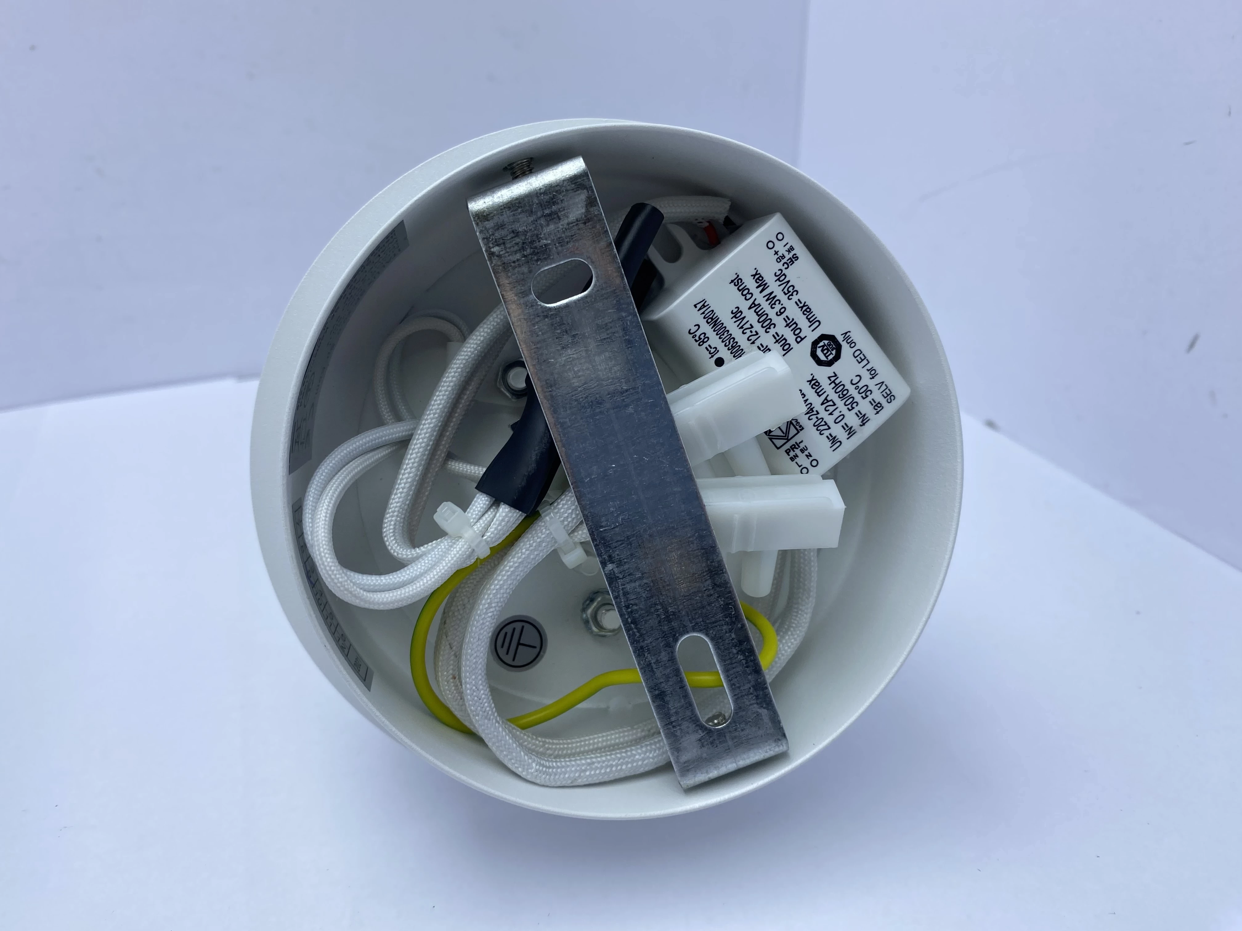 kinkiet-italux-bialy-zintegrowane-zrodlo-led-6-w-kolor-11484-2