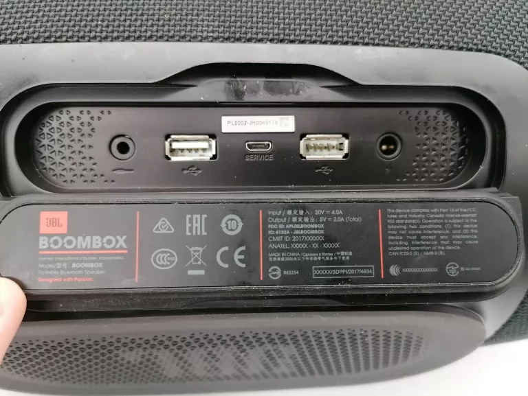 JBL BOOMBOX + ZASILACZ