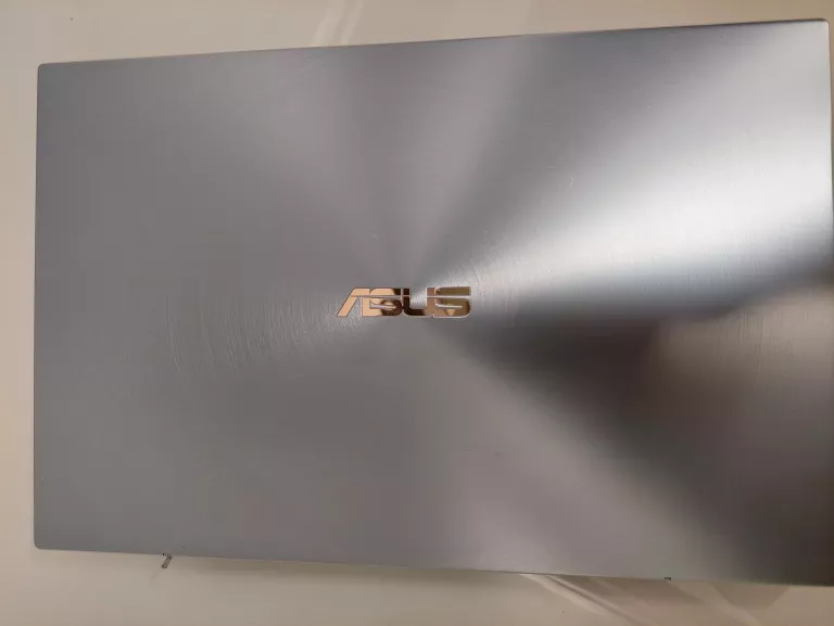 LAPTOP ASUS ZENBOOK UM431D RYZEN5/8GB/512SSD/RADEON VEGA 8