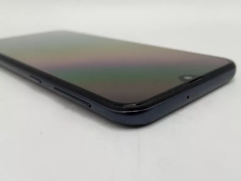 SAMSUNG GALAXY A40 CZARNY 64GB SOLO