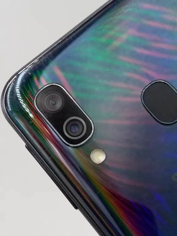 SAMSUNG GALAXY A40 CZARNY 64GB SOLO