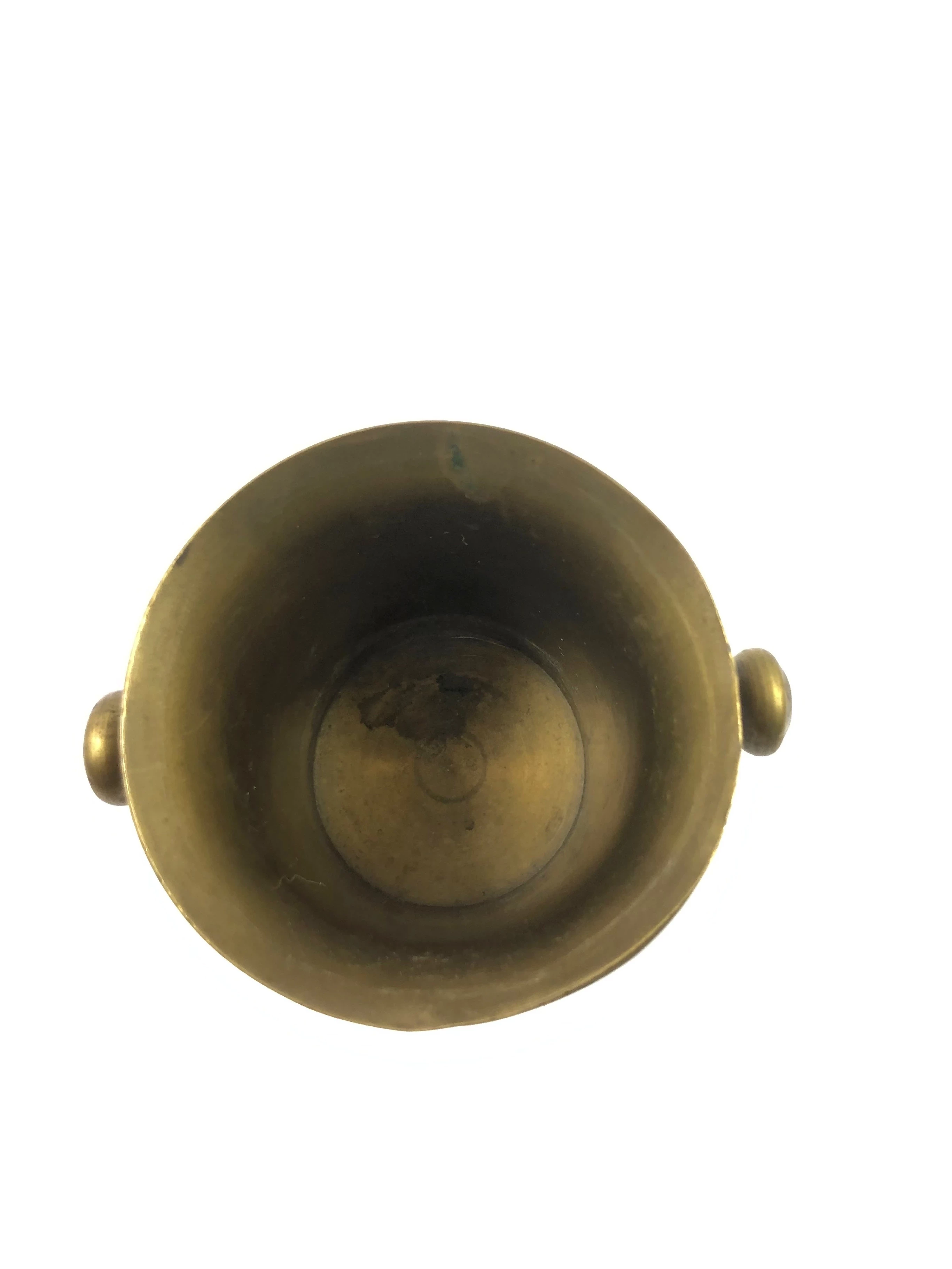 miedziany-mozdzierz-rodzaj-mlynek-reczny