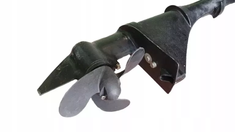 silnik-spalinowy-do-lodki-mercury-25-dwusuw-stan-uzywany