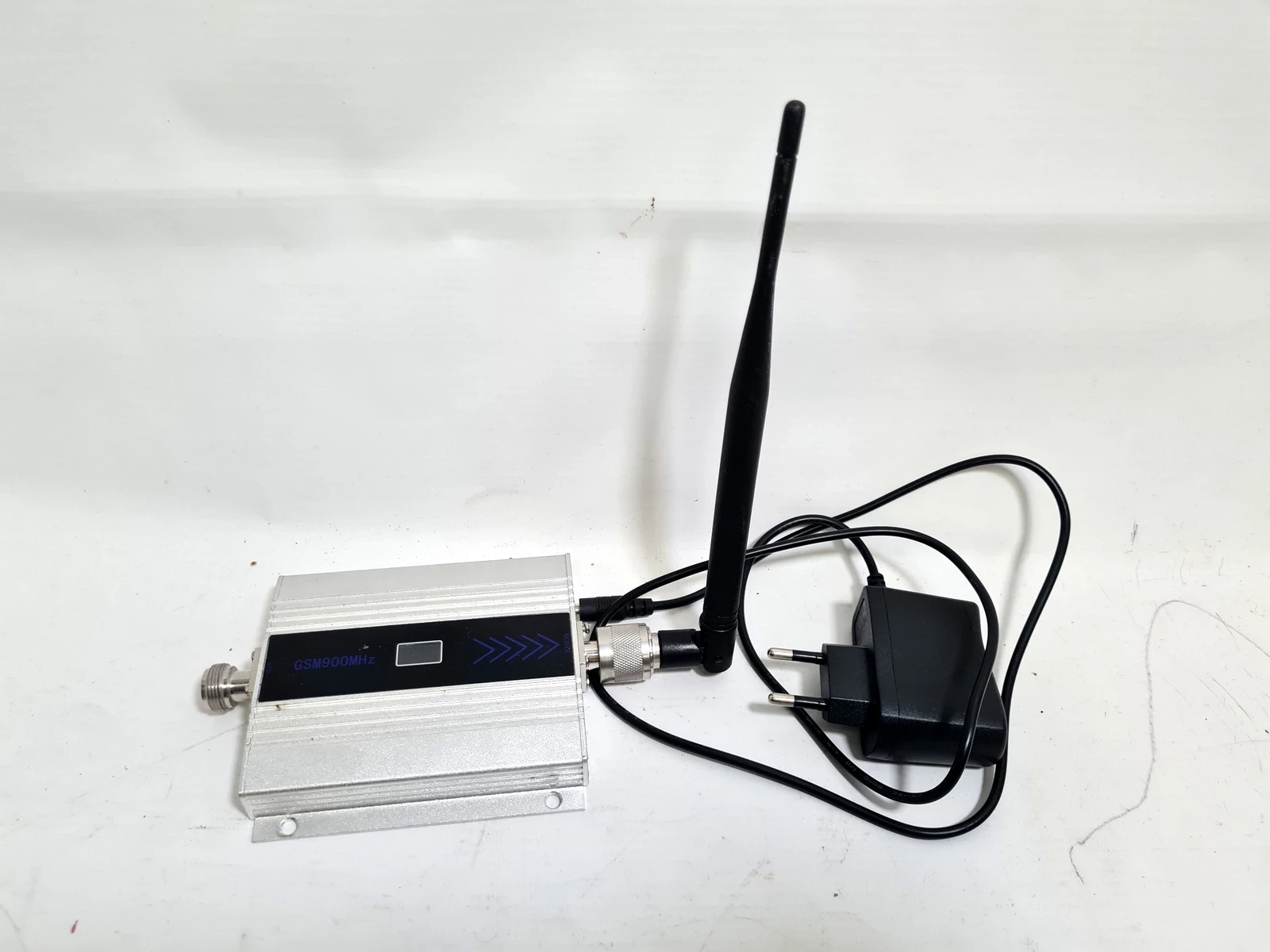 wzmacniacz-zasiegu-sygnalu-gsm-900-mhz-kupiecka-52-sj-zielona-gora