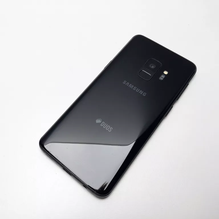 telefon-samsung-galaxy-s9-464gb-kod-producenta-sm-g960fzkdxeo