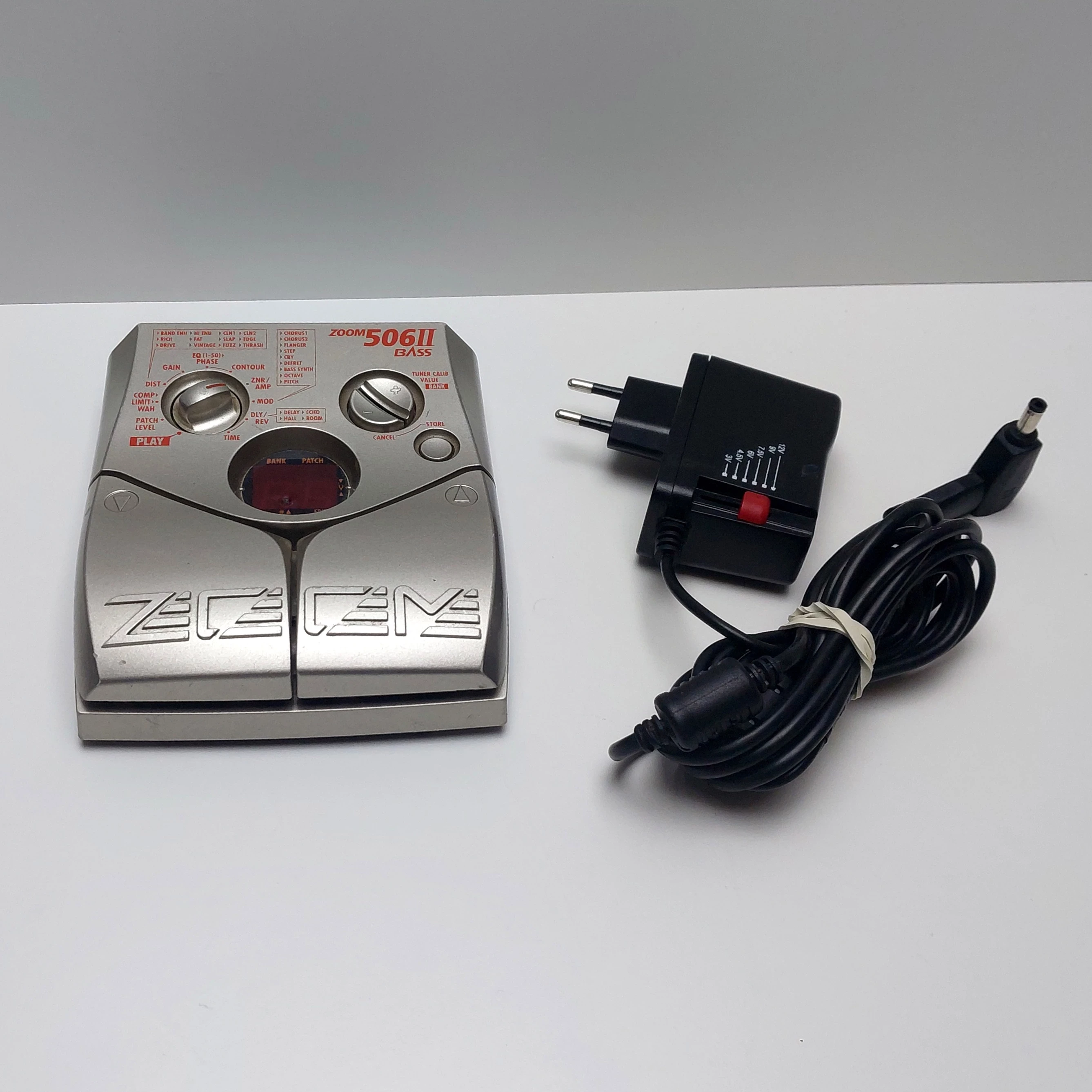 wzmacniacz-gitarowy-zoom-506-ii-bass-niepodleglosci-393-gryfice