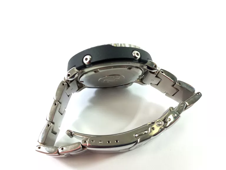 ZEGAREK SEIKO PROSPEX TUNA DIVER SOLAR SNE497P1