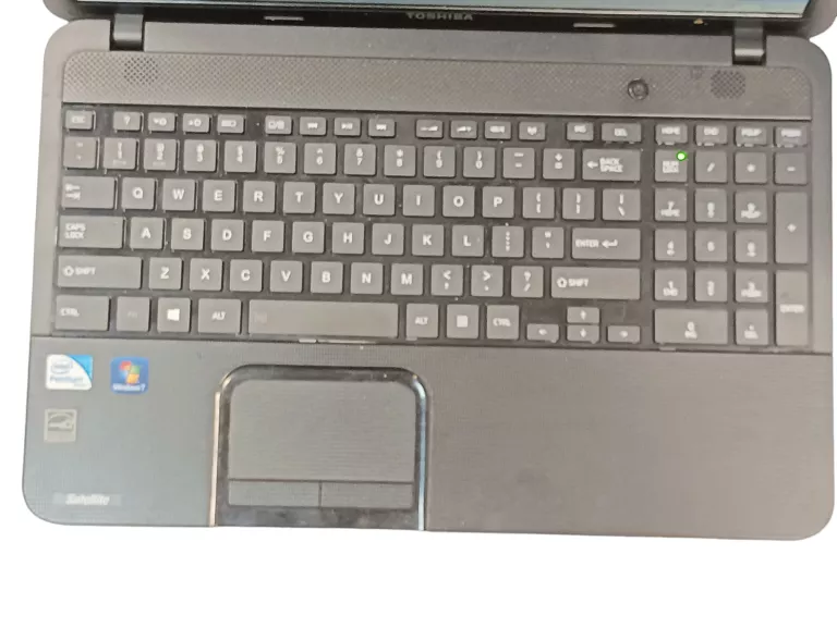 LAPTOP TOSHIBA SATELLITE C850 12R