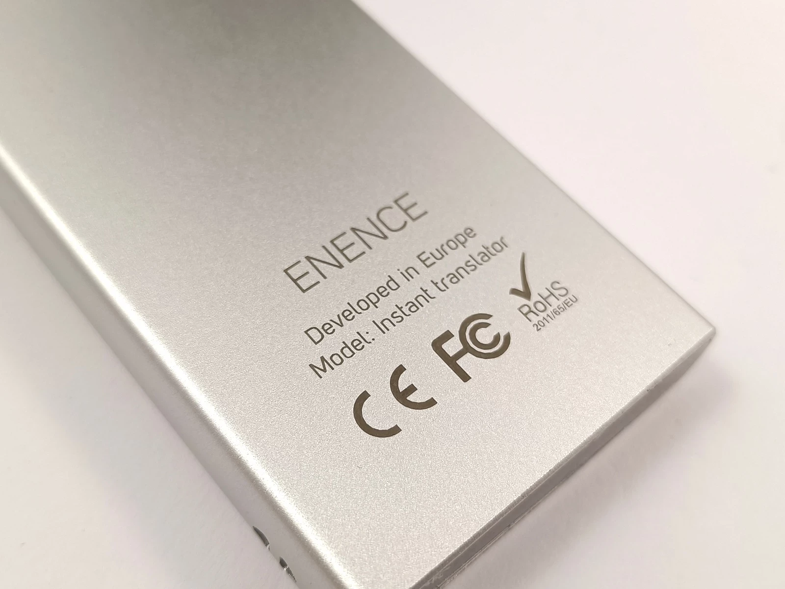 translator-tlumacz-glosowy-36-jezykow-enence-muama-fredry-plac-targowy-ledziny