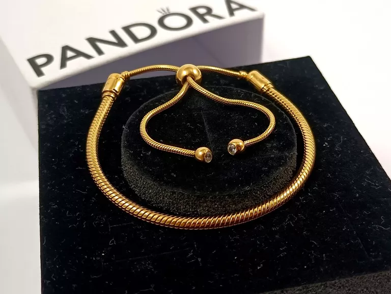 ŚCIĄGANA BRANSOLETKA PANDORA MOMENTS WĘŻYK