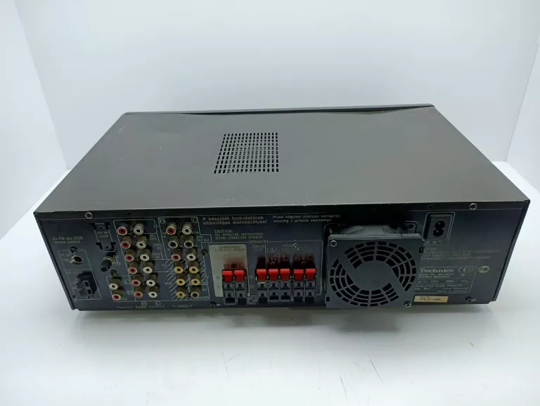 AMPLITUNER TECHNICS SA-AX540 VINTAGE OPIS DAWCA