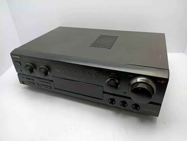 AMPLITUNER TECHNICS SA-AX540 VINTAGE OPIS DAWCA