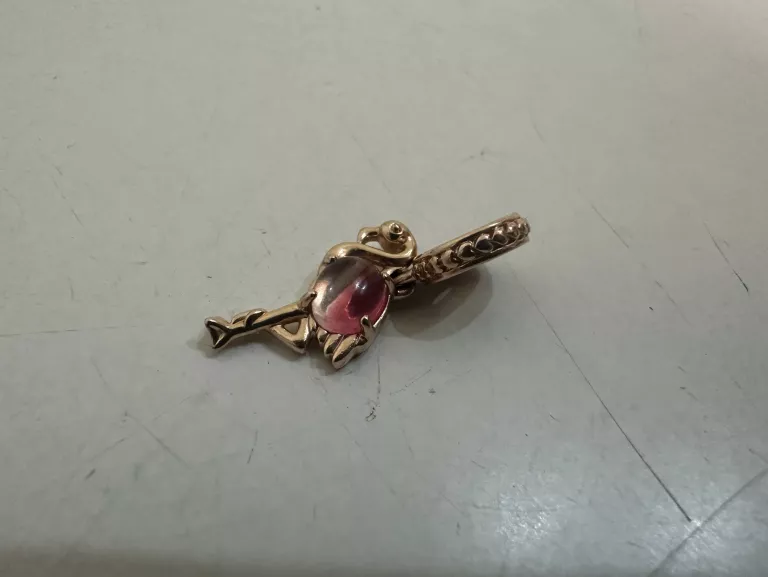 CHARMS FLAMING
