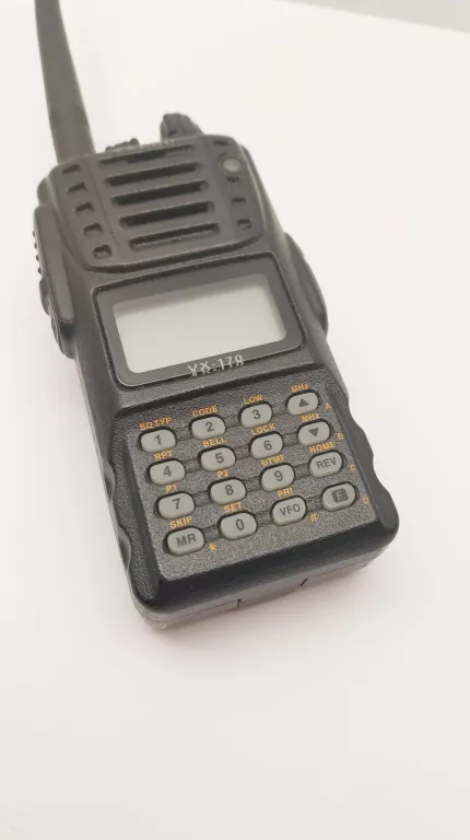 RADIOTELEFON YAESU VX-170