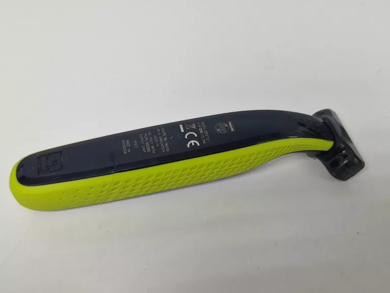 MASZYNKA GOLARKA PHILIPS ONE BLADE QP2721