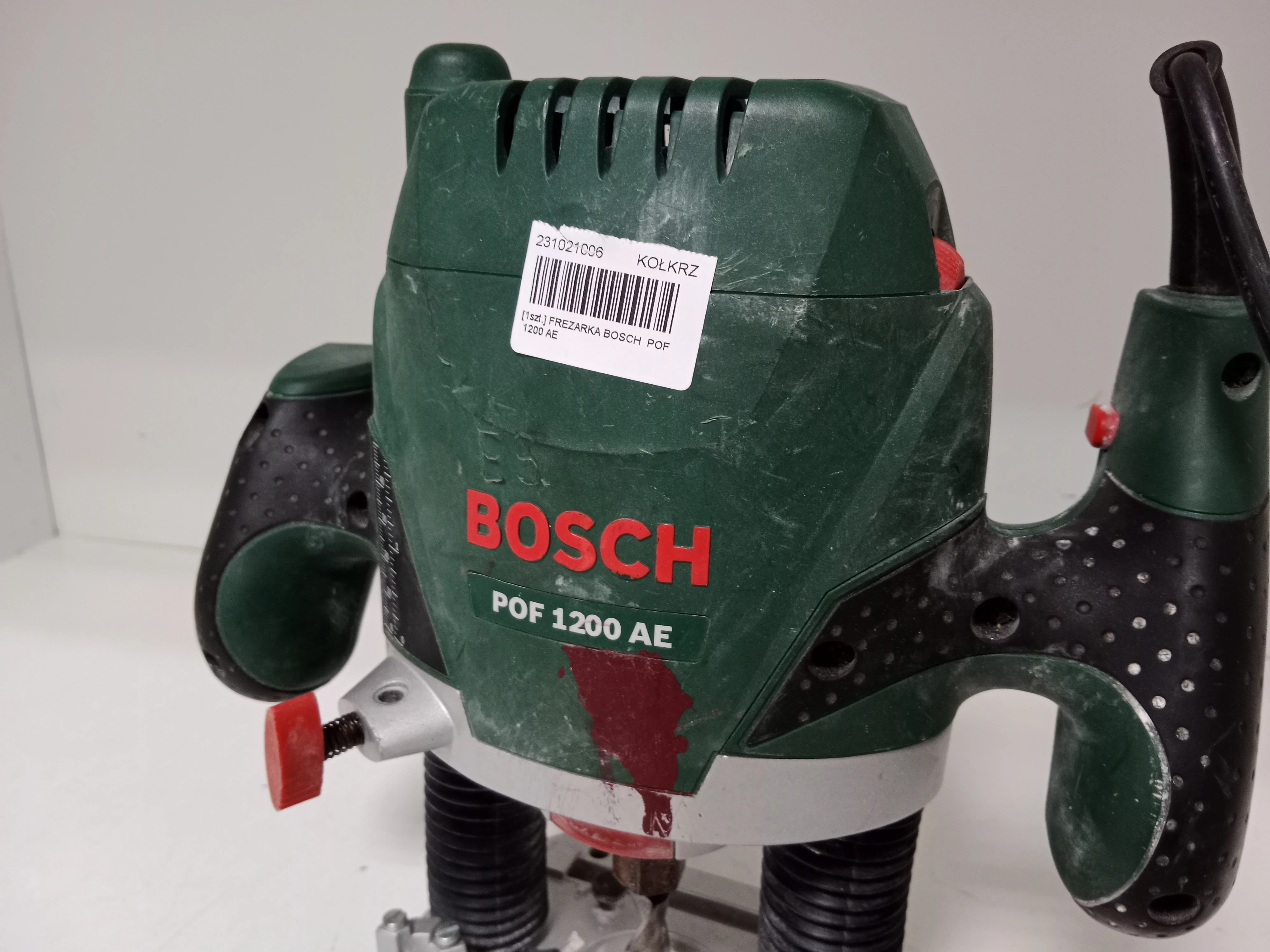 frezarka-bosch-pof-1200-ae-1200w-rodzaj-frezarki-gornowrzecionowa