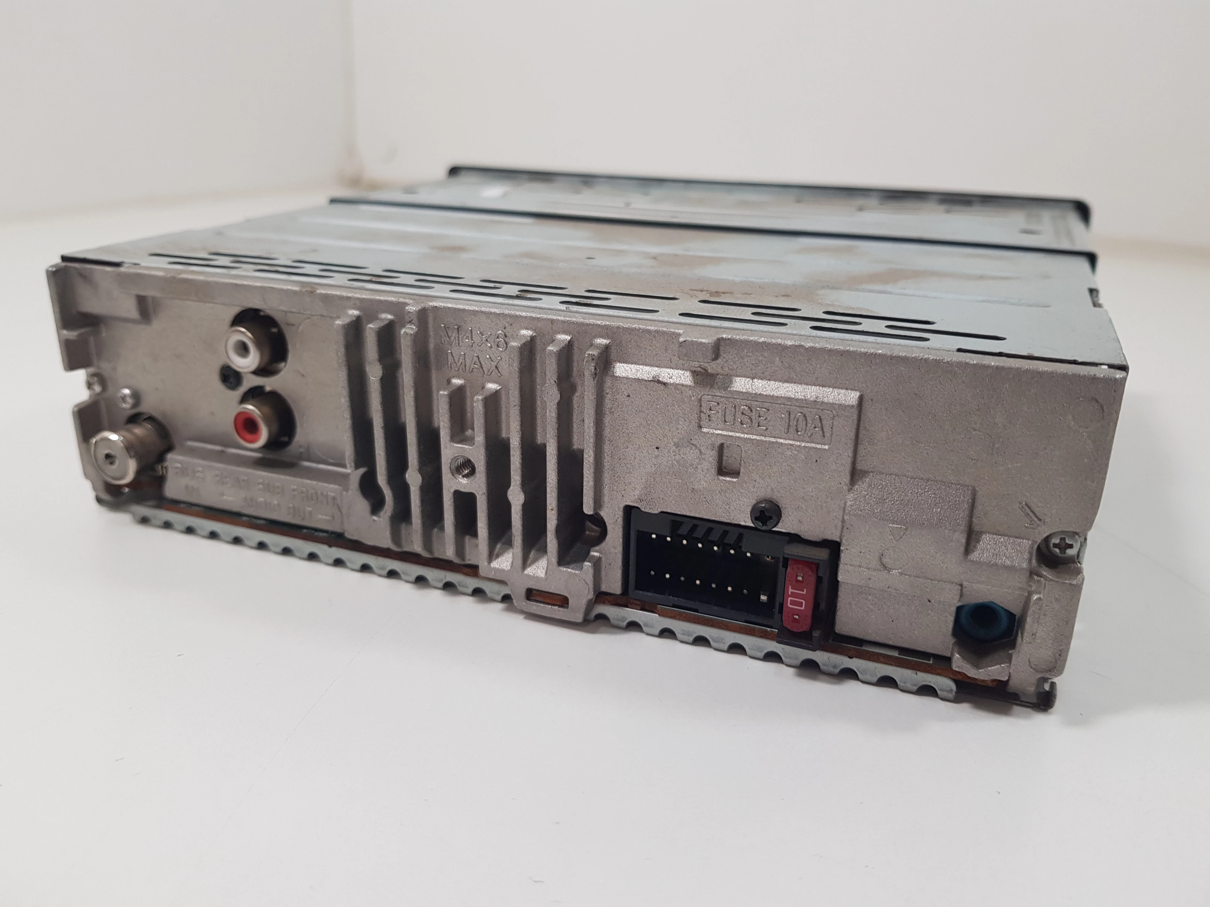 radio-samochodowe-sony-cdx-gt470um-montaz-brak-informacji