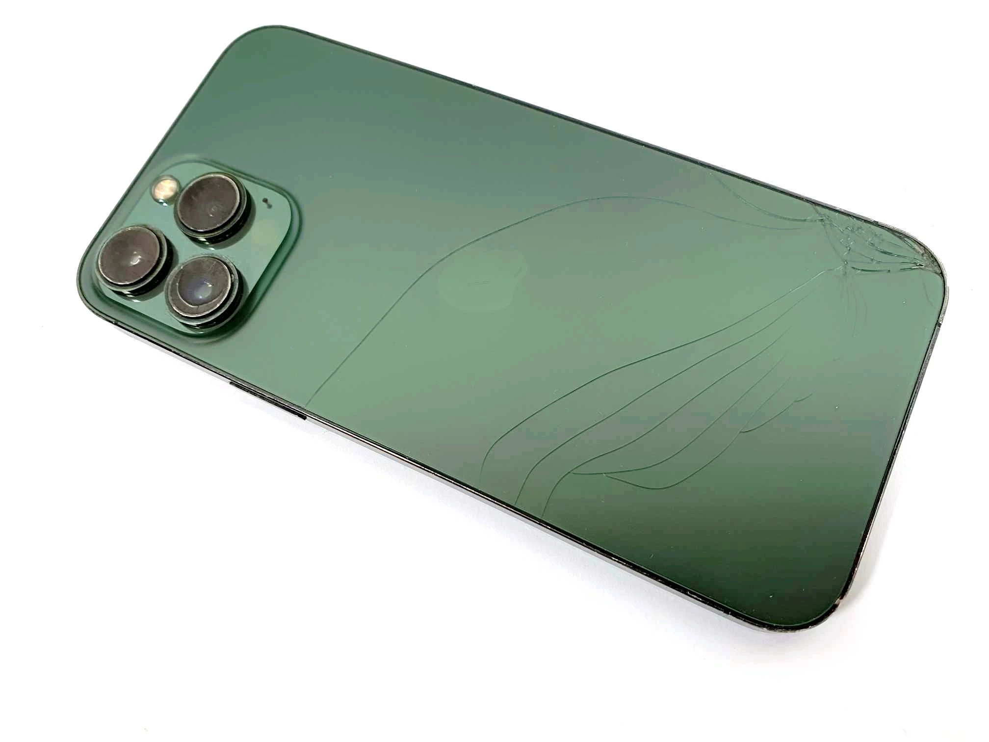 apple-iphone-13-pro-max-128gb-91-zbite-plecki-alpine-green-przekatna-ekranu-610